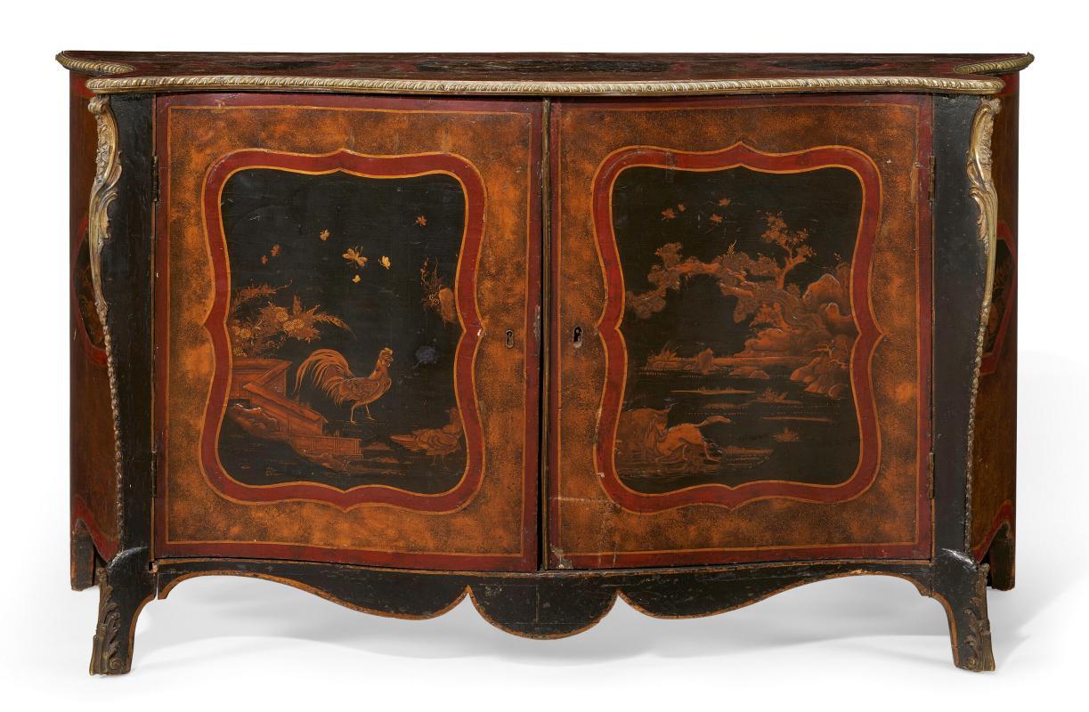 English George III Chinoiserie Japanned Commode
