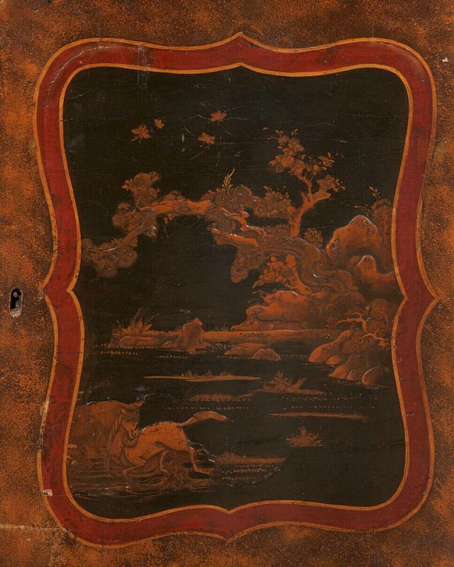 English George III Chinoiserie Japanned Commode