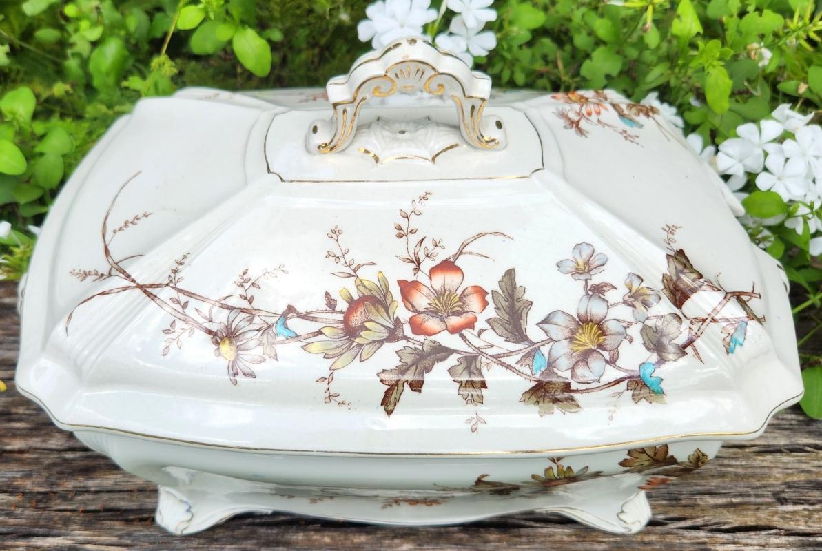 Antique Ridgways BUCKINGHAM Tureen w/Lid 1887