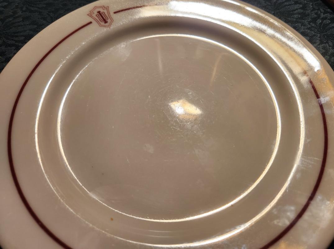 Vintage INDIANA UNIVERSITY Plate Shenango Restaurant Ware 1978
