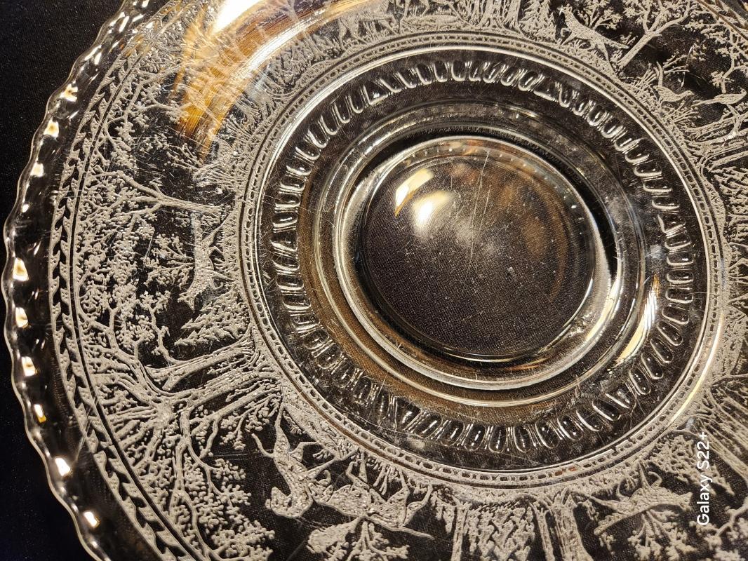 Vintage Wheeling #5097 FOX/HOUNDS Cake Plate D-58e