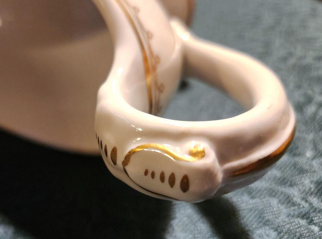 Antique WALDORF ASTORIA Hotel Gravy/Sauce Boat 1920s RARE