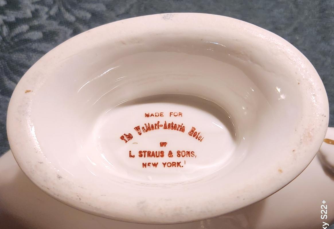 Antique WALDORF ASTORIA Hotel Gravy/Sauce Boat 1920s RARE