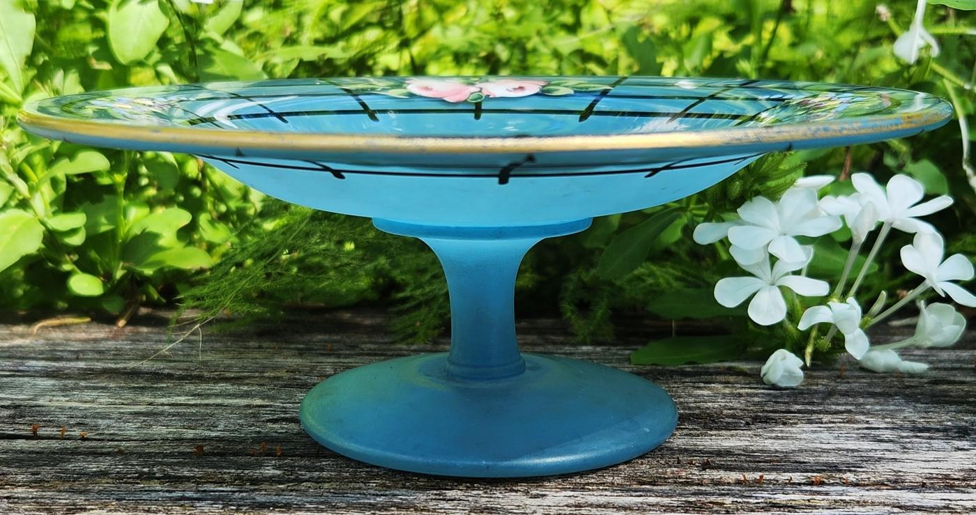 Antique Westmoreland ROSE/TRELLIS Comport Bermuda Blue 1920s