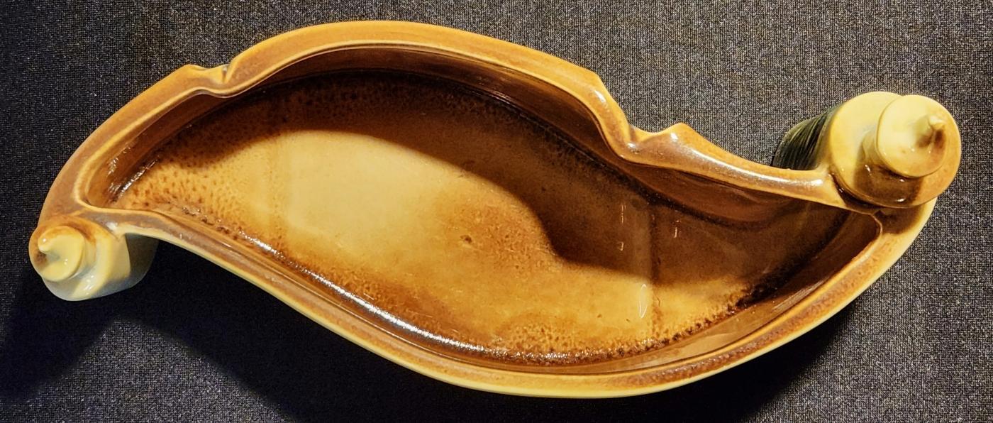 Vintage Hull Parchment/Pine Window Box/Planter 1950s MCM