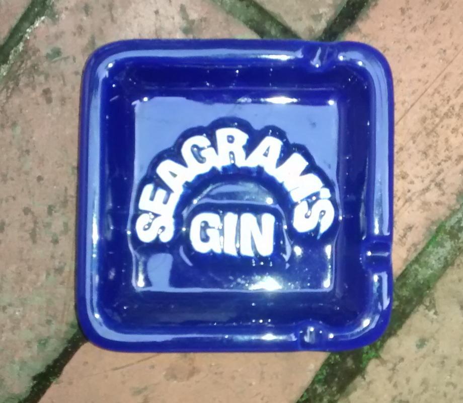 Vintage Seagram's Gin Advertising Ashtray Cobalt Blue & White