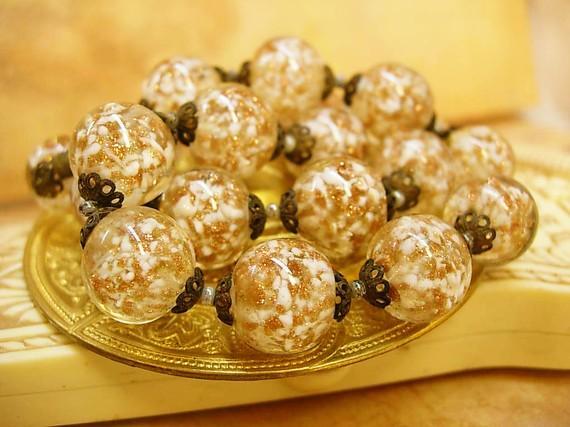 Early Murano Foil Glass necklace all original bead caps and clasp