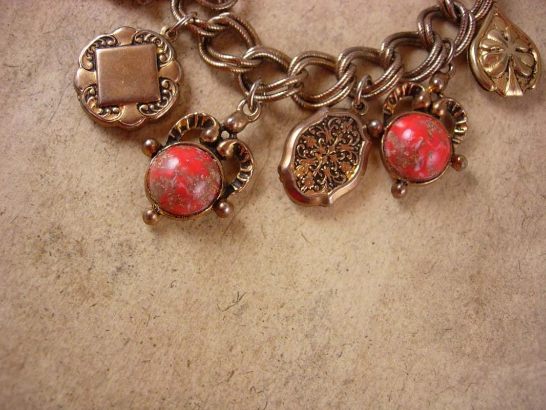 Vintage CHUNKY Victorian FOB cabachon bracelet 