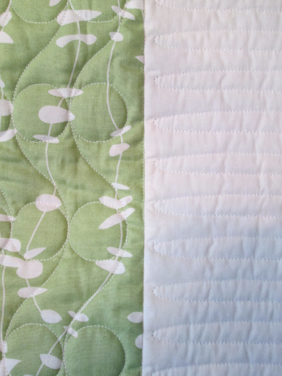 Summer Breeze Quilt Full Queen 81x91 Sage Green White