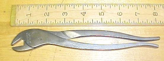 Diamond  Battery Pliers Vintage 8 inch