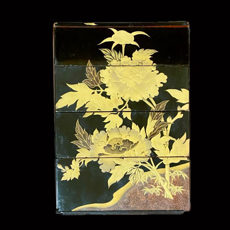 Japan - Wood and Lacquare - Jubako w/Maki-e - Meiji