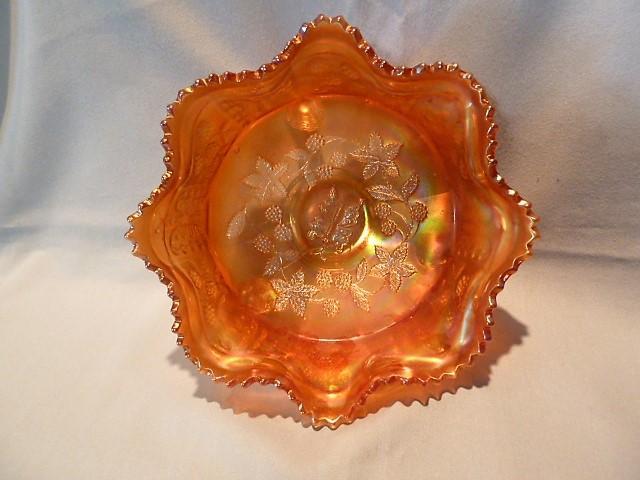 FENTON BUTTERFLY AND BERRY MARIGOLD CARNIVAL GLASS FTD BOWL