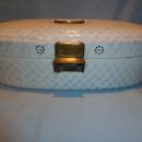 ANTIQUE GERMAN CHICKEN WIRE GRANITEWARE ENAMEL OVAL BREAD BOX KEEPER