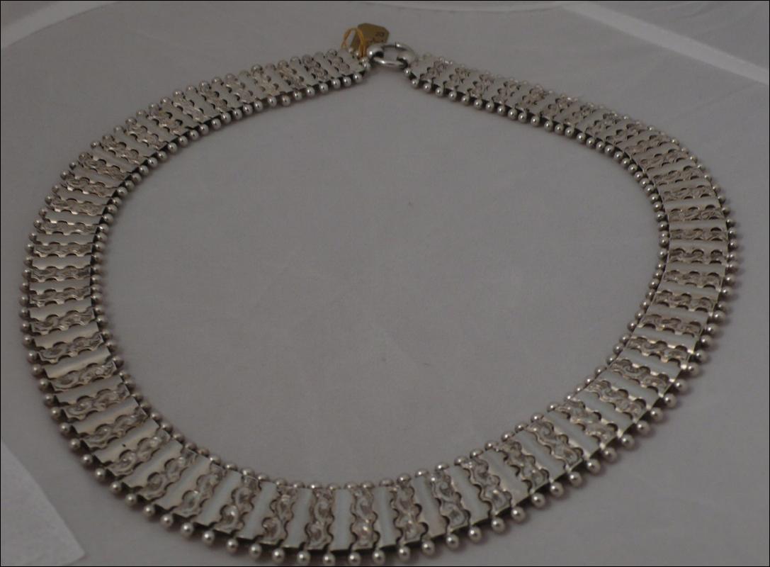 Victorian Sterling Silver  Collar