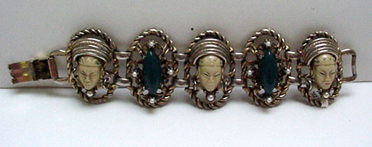 Beautiful Asian Faces Bracelet with pearls 