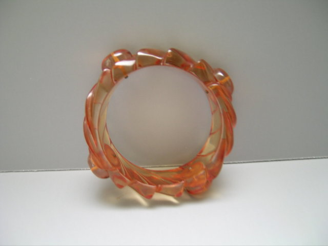 Bakelite Applejuice wide Bangle