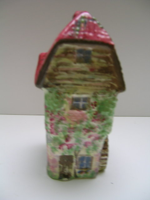 Royal Winton Cottageware Olde Mill Pink Roof