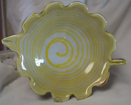 Venitian yellow swirl bowl