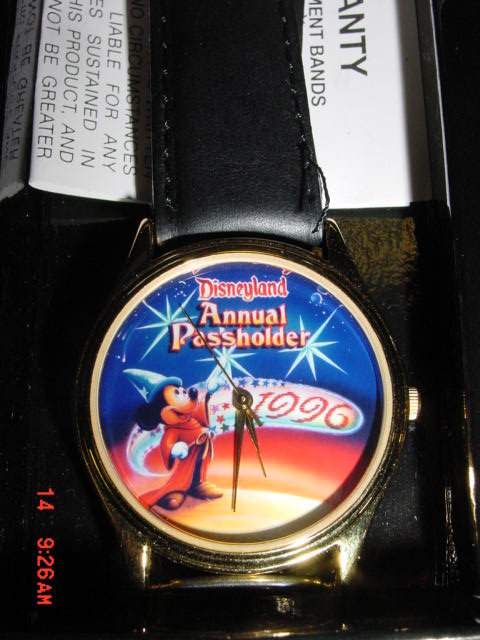 Antiques, Art, Vintage display picture 3