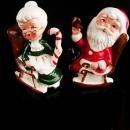 Vintage Japan salt pepper - Santa with pipe and MRS Claus -  Salt and Pepper Shaker Set - kitchen table accessory - novelty retro santa set