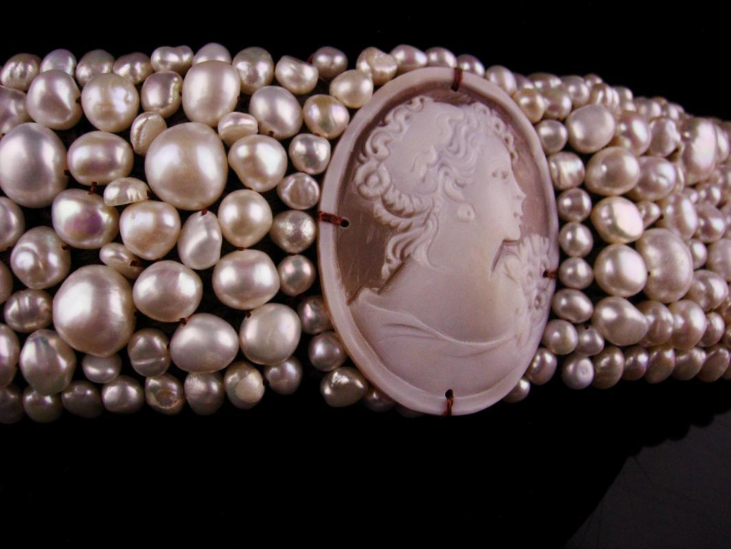 LARGE Italian Pearl Bracelet - Amedeo carved cameo - Baroque pearl cuff -  Wedding Bridal bracelet Pearl  - Genuine pearl bracelet