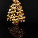 Vintage Christmas Tree brooch / Signed avon pin / Christmas gift for her / december birthday / aurora borealis rhinestone jewelry