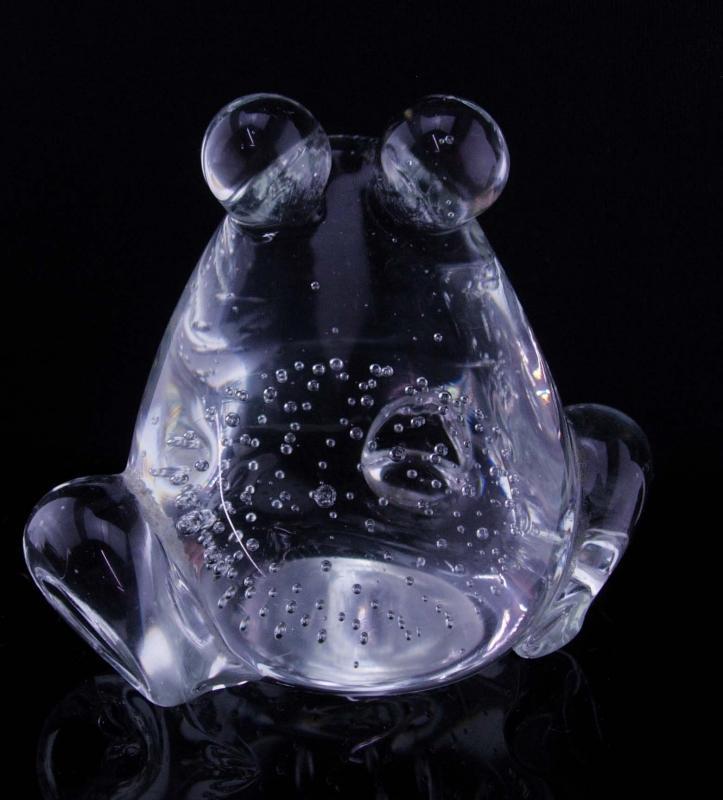 Vintage Hand blown glass FROG Paperweight - controlled bubbles paperweight - frog lover gift - Gardener - Figural gift - anniversary gift