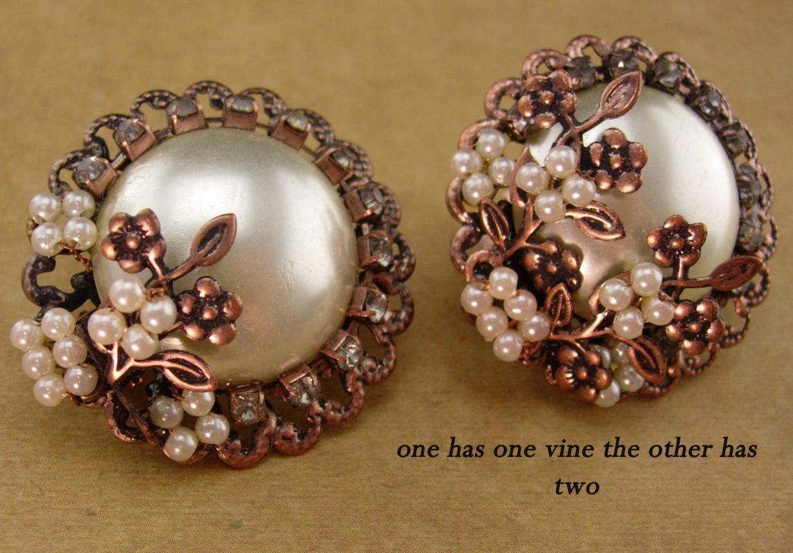 Unsigned Haskell earrings - pearl Clip on earrings - sparkling rhinestones - rose gold plate cluster earrings - Unsigned Beauties