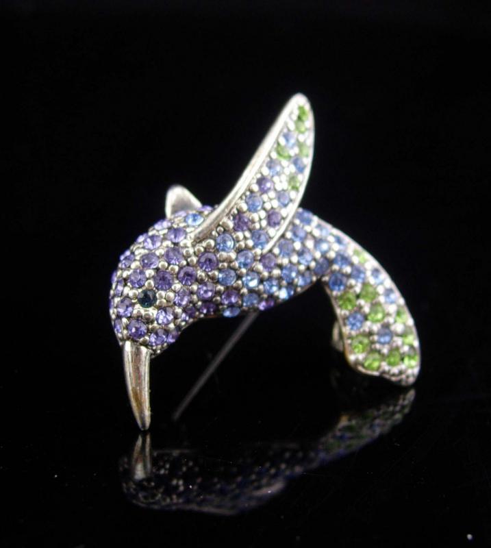 vintage Hummingbird brooch / monet pin / purple amethyst rhinestones /Bridesmaid gift / mother of the bride / Friendship gift