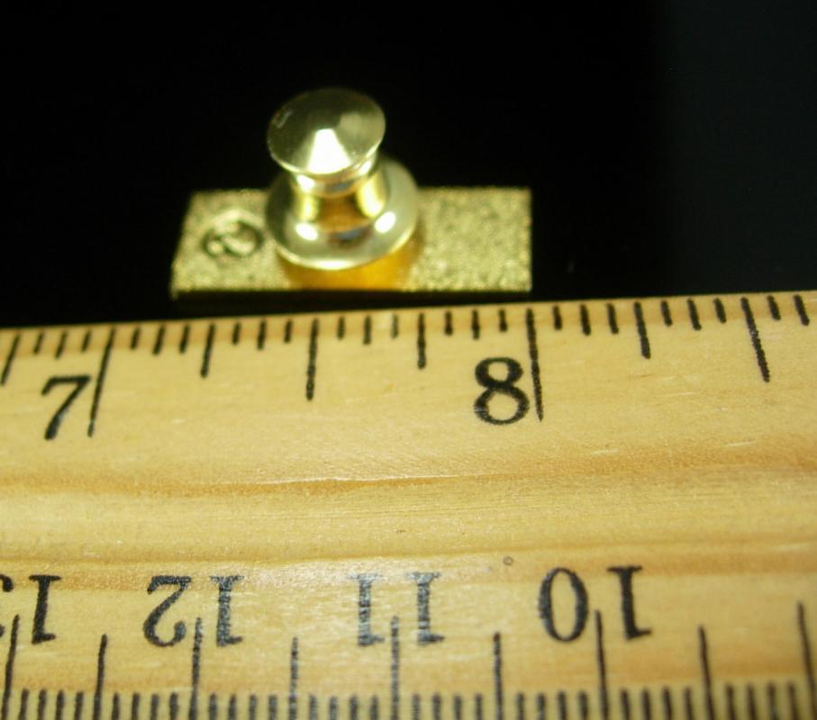 Nielsen Tie tack Vintage hallmarked media Reaserch awards Advertising Salesmen collector Accessory gold mens cool gift classic