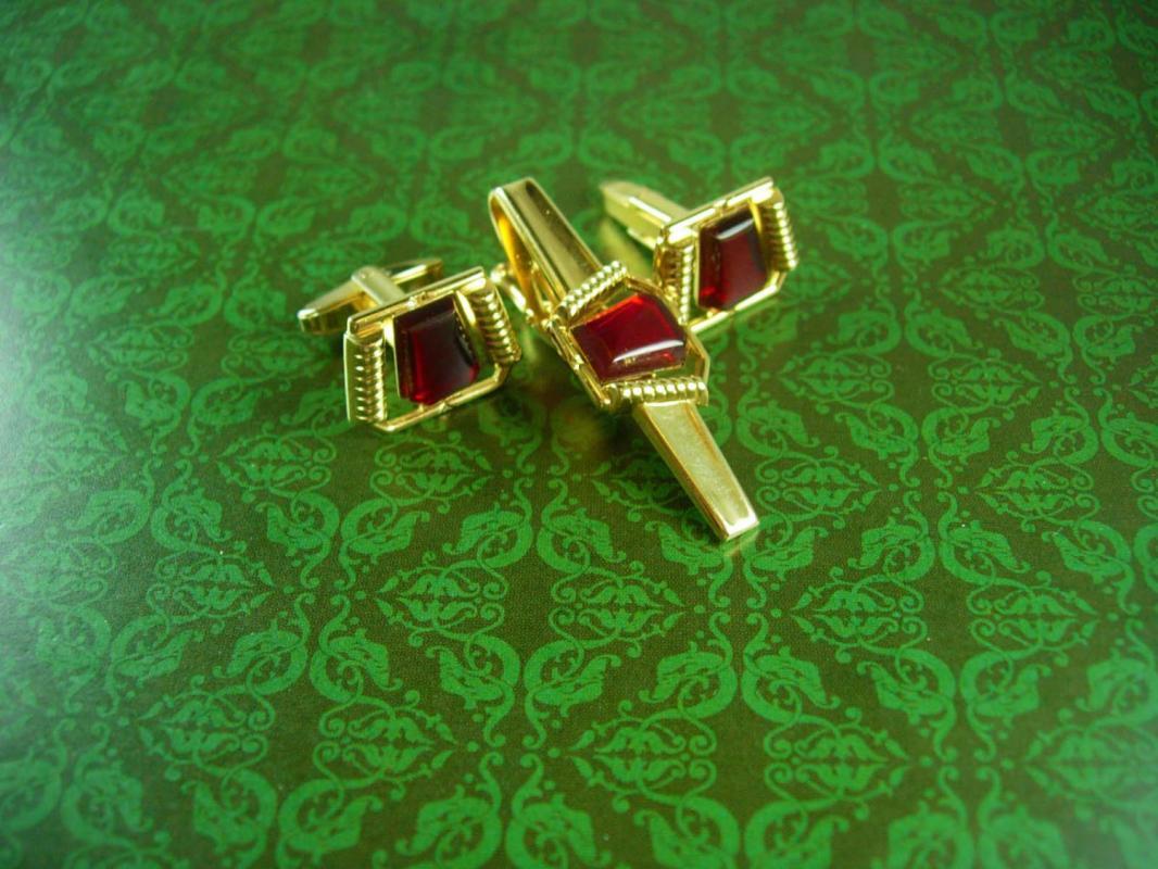 Vintage Formal Red Cufflinks Tie clip Foster Gold plate Men's Wedding Set Jeweled Cuff Links designer wedding formal wear anniversary gift