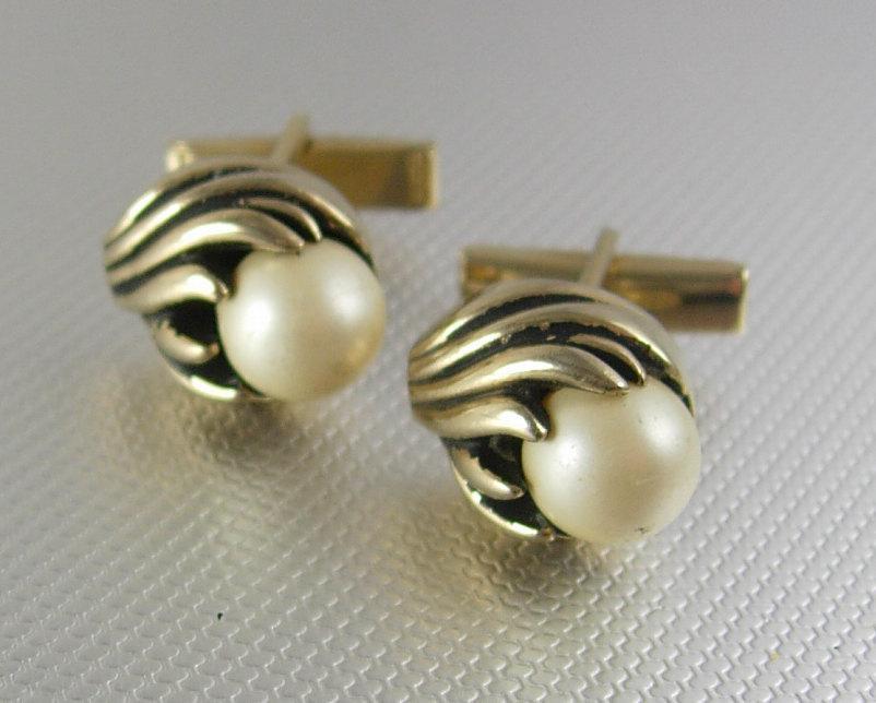 Wedding jewelry Cuff Links Vintage Lotus flower Pearl Cufflinks gold plated oriental asian ladies mens unisex fine jewellery