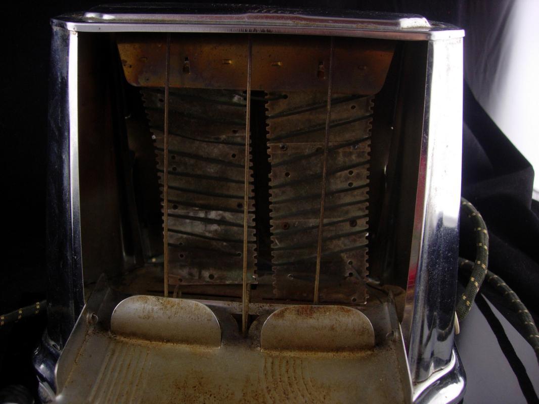 Antique Flip Toaster / art deco kitchenware / Son Chief bread warmer / Kitchen gadget / Electric bread toaster / Flip Flop Flopper toaster