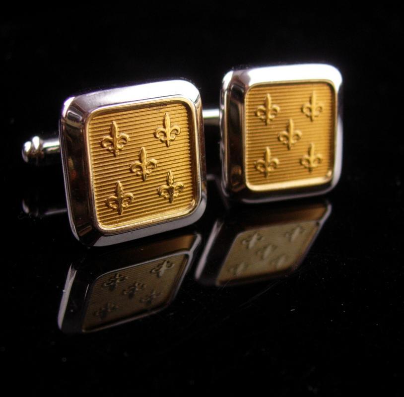 Vintage Hickok Fleur de lis cufflinks - rennaissance medieval set - knight flower  mens gold estate jewelry knight shining armor wedding set