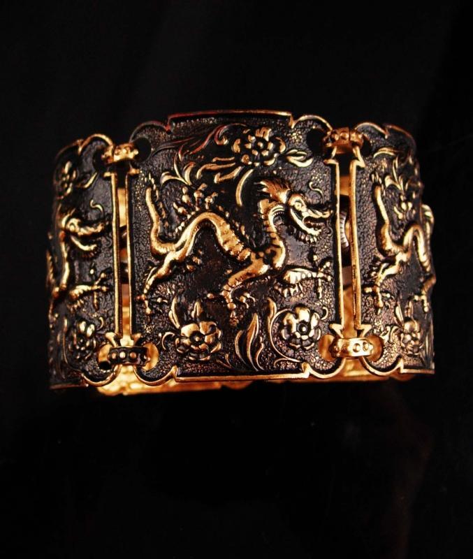 Exotic Dragon Bracelet - Medieval cuff - gold & black - mythical jewelry