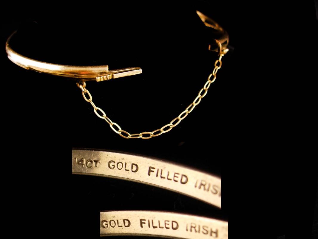 VINTAGE IRISH Claddagh bracelet - 14ct gold filled Irish - sweetheart gift - Ireland Celtic bangle - Loyalty Friendship anniversary