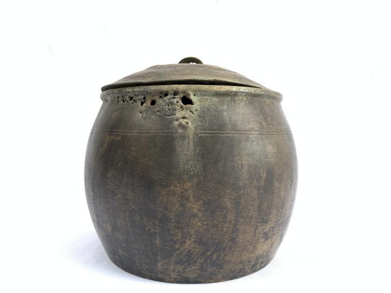 ANTIQUE RICE POT 170mm Borneo Brass Artifact Tribal Asia Native Asian Cooker Cauldron