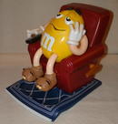 1999 M&Ms Yellow Peanut M&M Lazy Boy Dispenser