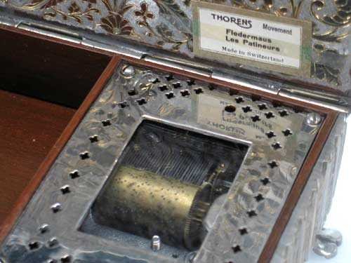 Vintage  Fred  Zimblast Music Box  Thoerns Movemen
