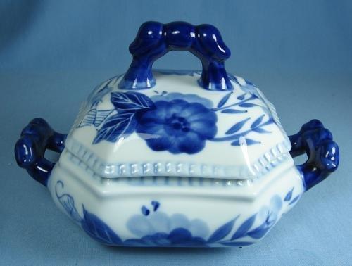  Blue  White Porcelain Pottery Covered Tureen