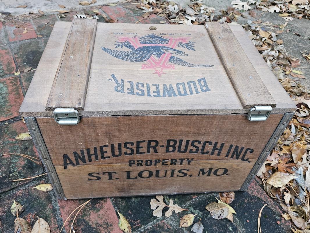 Budweiser Anheuser Busch Wooden Beer Box Advertising Crate 1976 America Bicentennial Commemorative Bottle Case