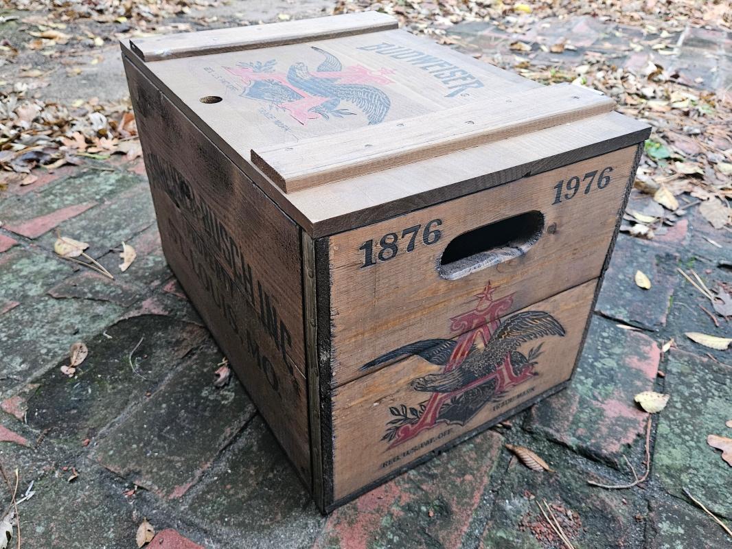Budweiser Anheuser Busch Wooden Beer Box Advertising Crate 1976 America Bicentennial Commemorative Bottle Case