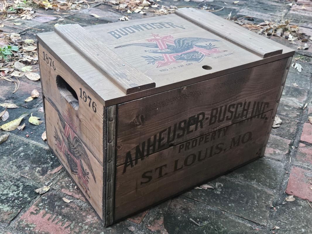 Budweiser Anheuser Busch Wooden Beer Box Advertising Crate 1976 America Bicentennial Commemorative Bottle Case