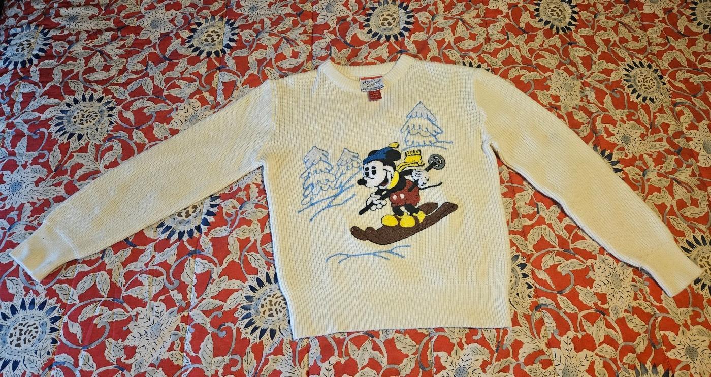 Skiing Mickey Mouse Sweater American Characters Trademark Walt Disney Productions Retro Garment Made in Korea Manufacturer Tag