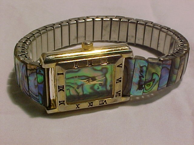 3328145_fullsize.jpg display picture 3