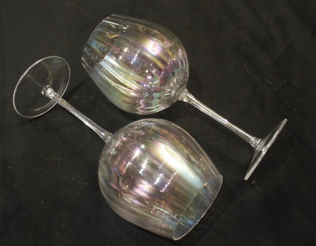 Iridescent  Optic Ribbed Balloon  Stem Glass Wine Goblets x 2