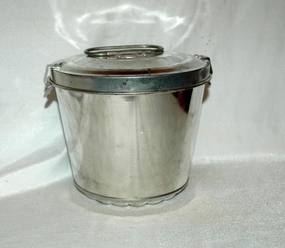 Old W. German Tin Steam Pudding Baking Mold with Clamp Down Lid