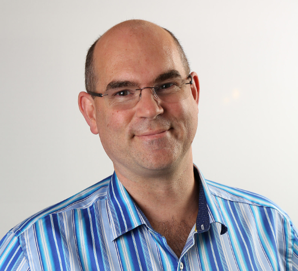 <p>Nick James ‧ eShowcase Inc.</p>