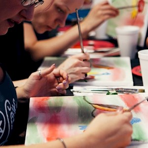 Paint & Play Paint & Play