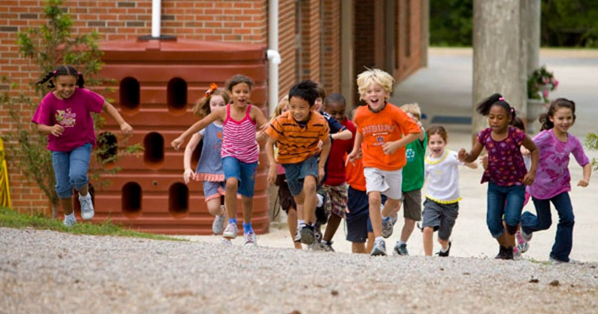 Supervised Recess Develop a Playground Supervision Plan | PlayCore